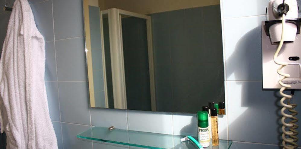 Residence Avana セニガッリア エクステリア 写真